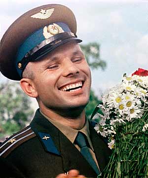 Юрий Алексеевич Гагарин - его улыбку помнят люди всей Земли