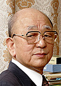 Акира Судзуки 
(Akira Suzuki)