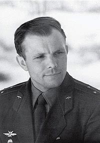 старший лейтенант Гагарин Ю.А. 10 апреля 1961